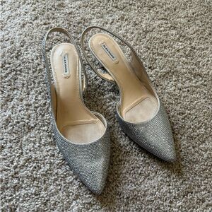 🩶 Alex Marie Silver Sparkle Garielle Sling Back Kitten Heels 🩶